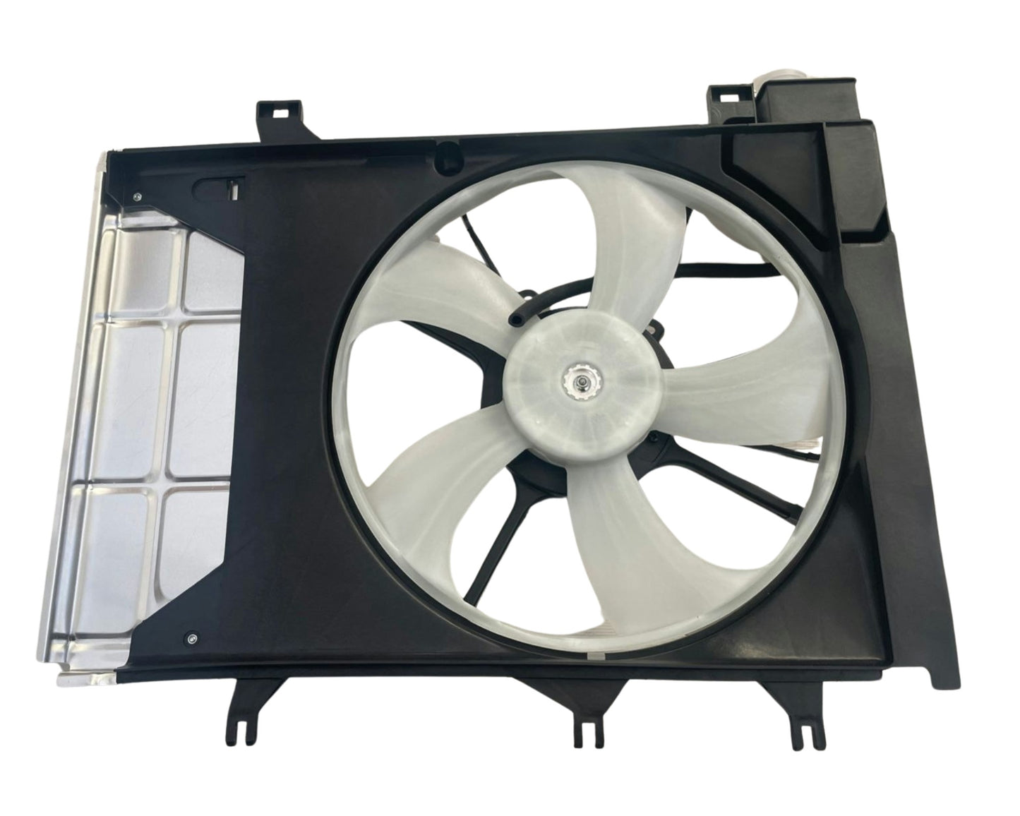 Etios Radiator Fan Assembly + Tank 1.5 (2012- )