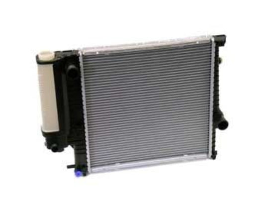 E30 / E36 Radiator 316i/318is 1992-1998 (4 cylinder)