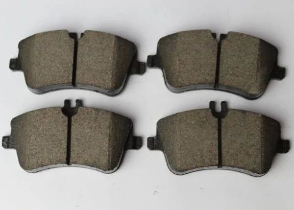 W203 Front Brake Pads